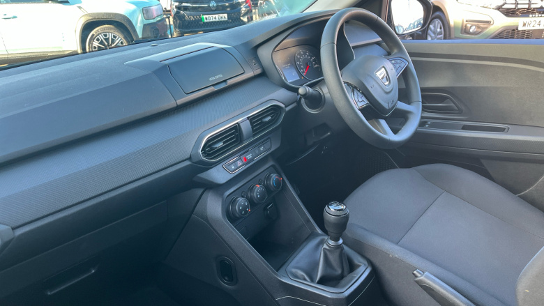 Dacia Sandero 1.0 SCe Essential 5dr Petrol Hatchback